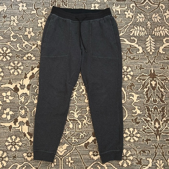 Lululemon Men’s At Ease Jogger, size L - Picture 5 of 6